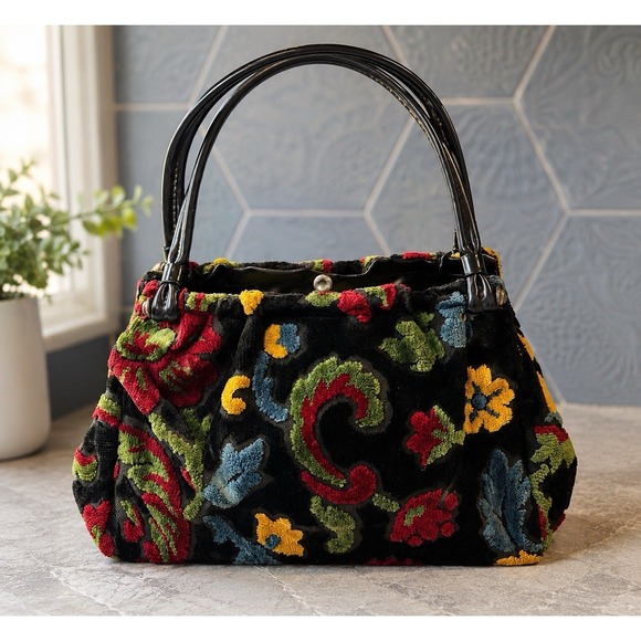 The Unbranded Brand Handbags - Vintage Floral Chenille Handbag Black Tapestry Carpet Bag Purse Double Handle